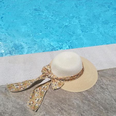 Blue Horizon Villa & Suites 사이티아 외부 사진