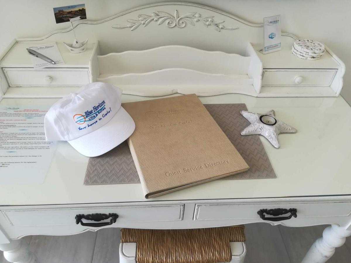 Blue Horizon Villa & Suites 사이티아 외부 사진