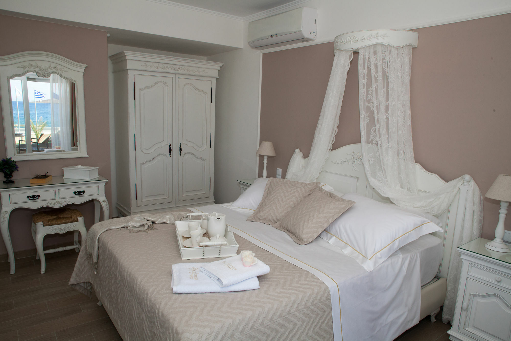 Blue Horizon Villa & Suites 사이티아 외부 사진