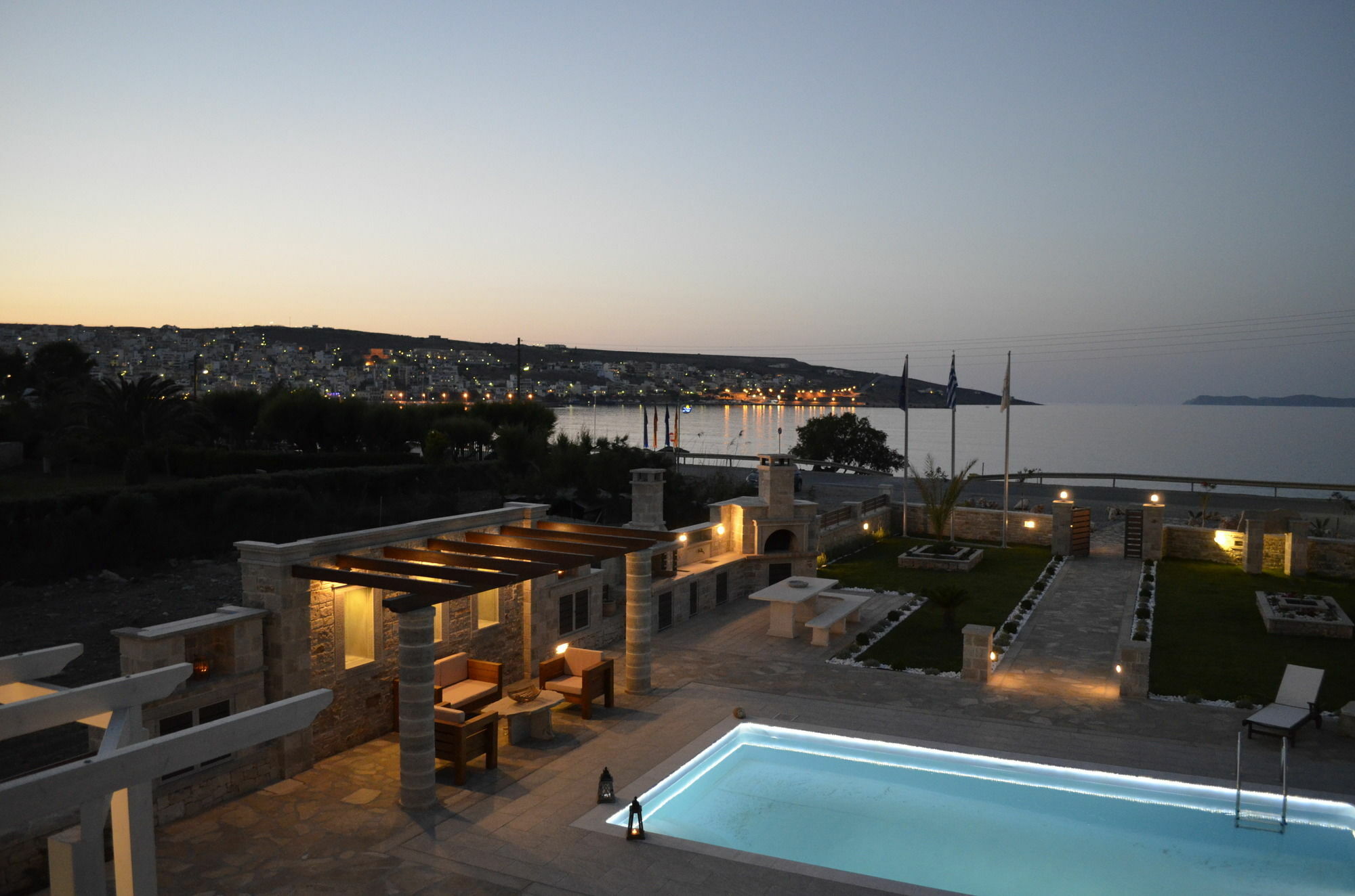Blue Horizon Villa & Suites 사이티아 외부 사진